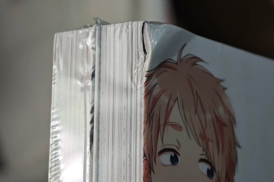 book corner damage