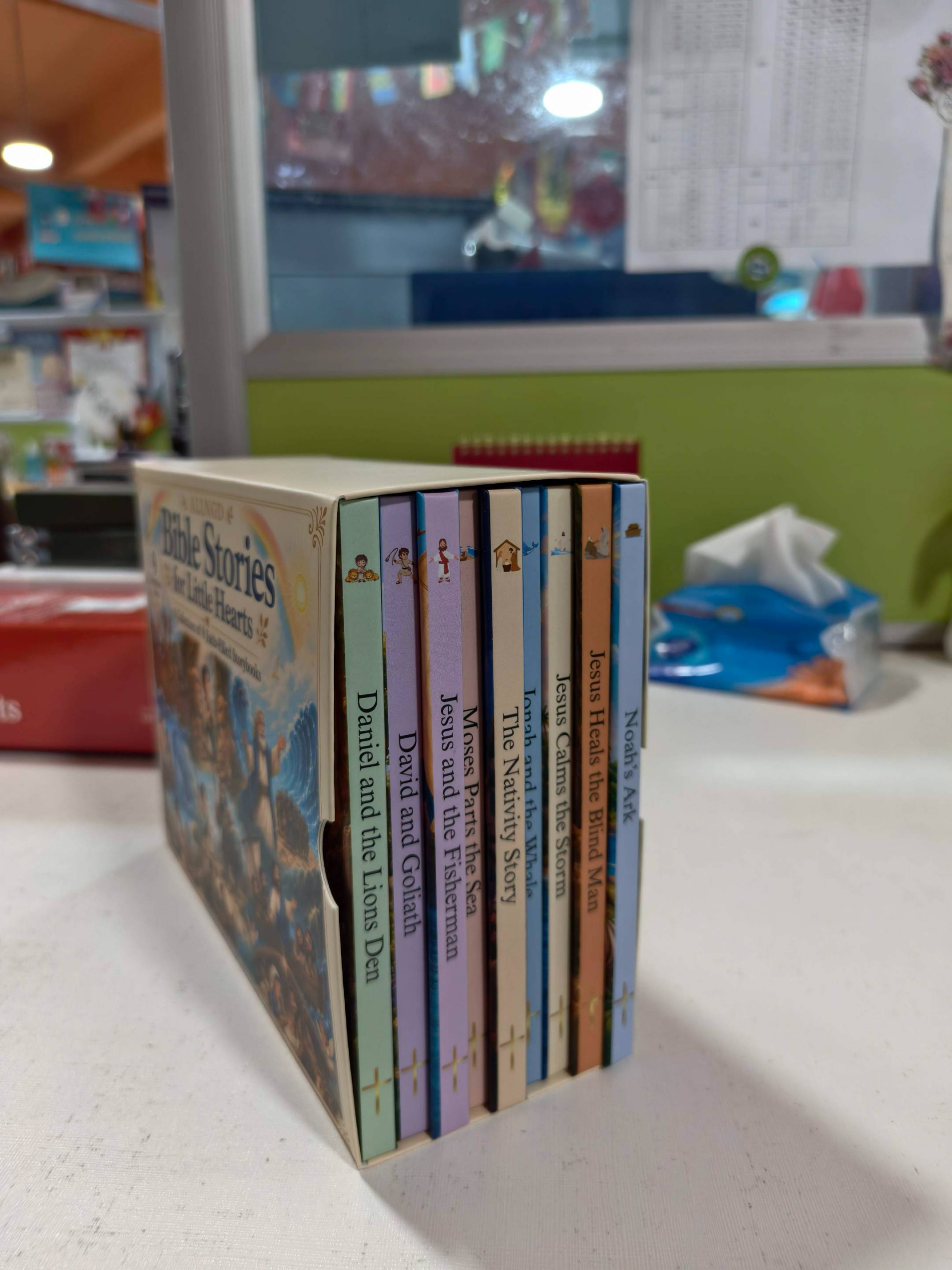 Custom Slipcase Structural Assembly and Sequential Collation